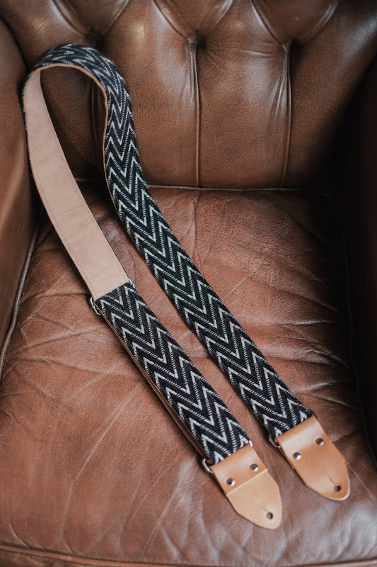 Nightcurrents Nubuck Leather Guitar Strap