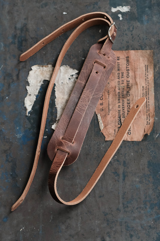Vintage Thin Leather Shoulder Pad Guitar Strap Roadworn Brown - Handmade in the UK