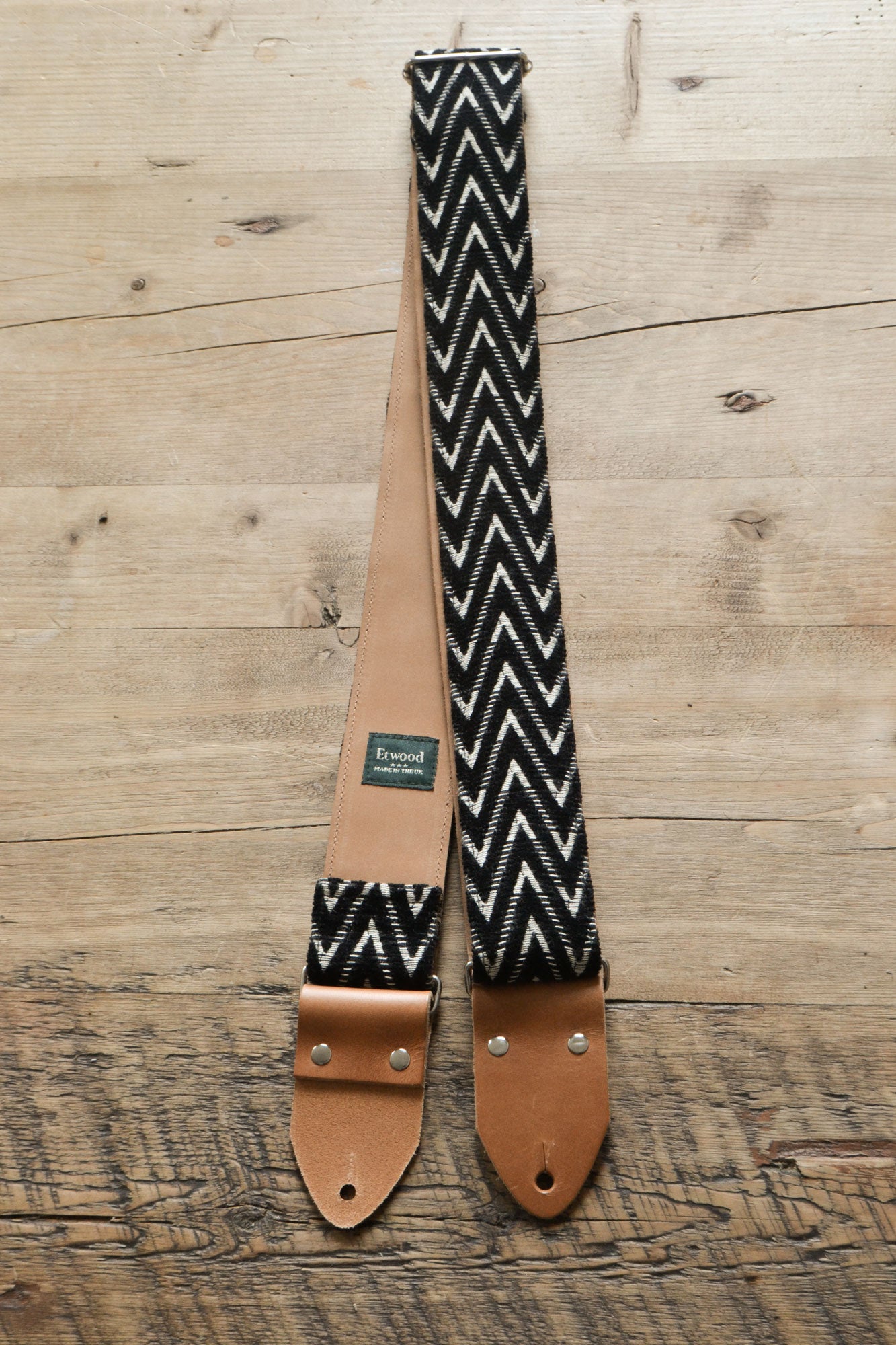 Nightcurrents Nubuck Leather Guitar Strap